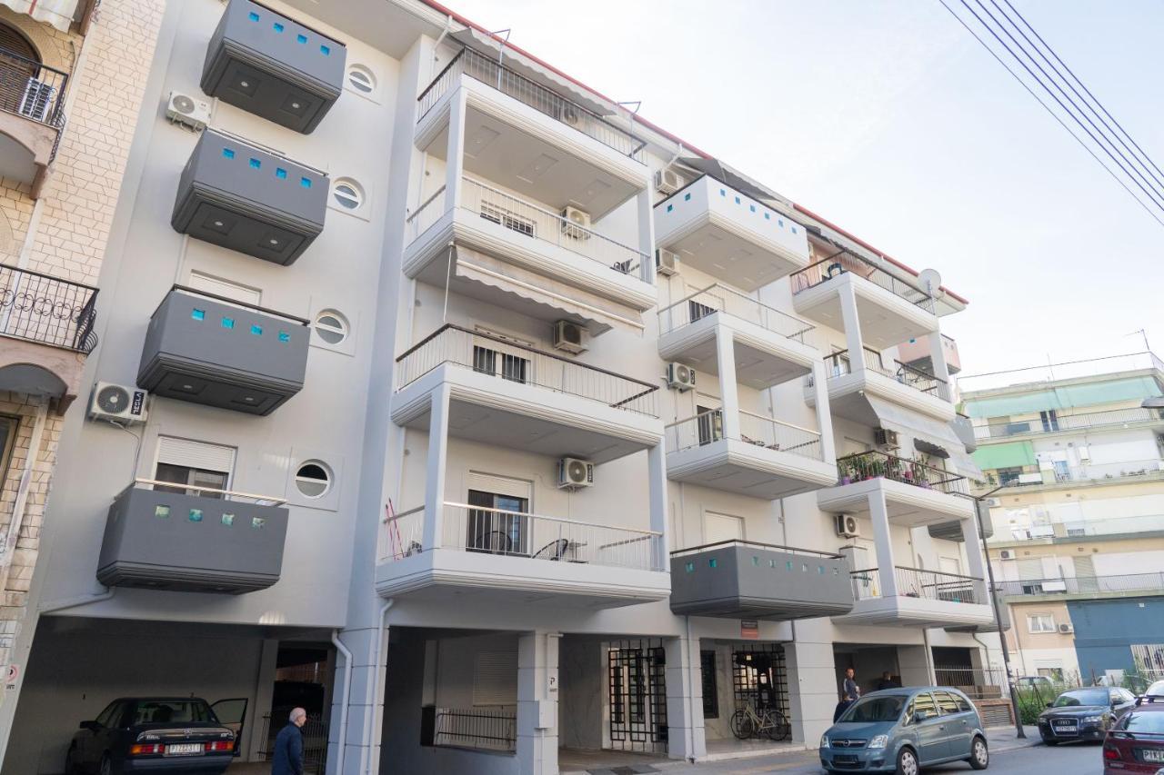 The Whole Packet C5 Center With Parking Apartman Lárisza Kültér fotó